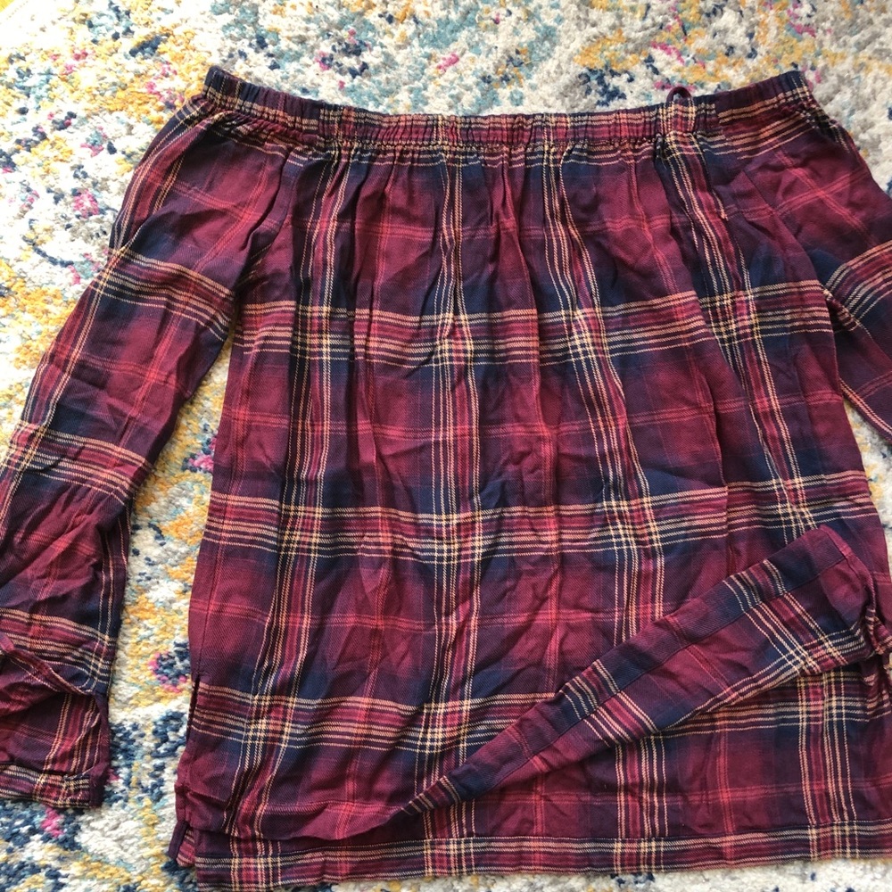 CLOTH & STONE off the shoulder plaid top✨